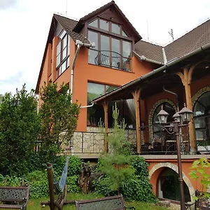 https://leganyi-apartmanhaz.egerhotels.net